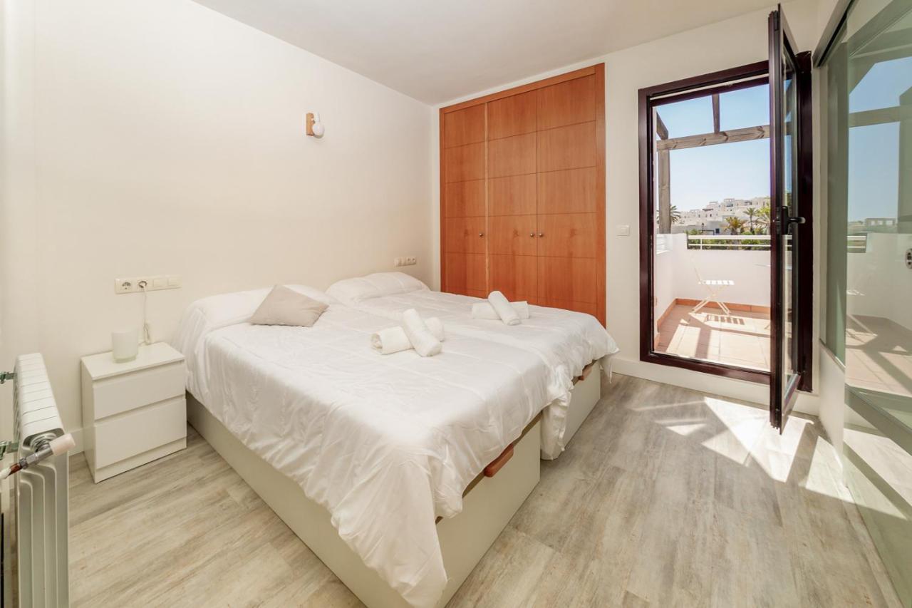 Avicena Beach - Мохакар Экстерьер фото